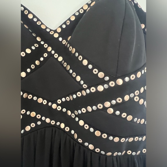 Betsy & Adam Long Black Spaghetti Strap Gown, Size 6 - Picture 2 of 7